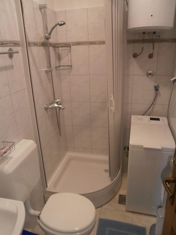 Apartments Crncic Šilo Cameră foto